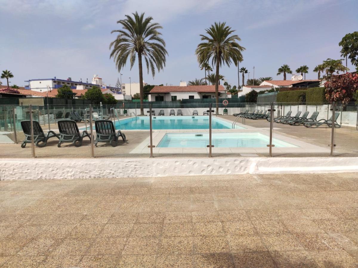 Bungalow in playa del ingles Maspalomas  Bagian luar foto